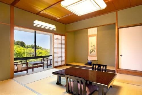 Japanese-Style Superior 10-tatami mat with Teppan Yaki Dinner - River View