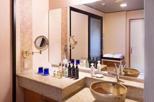 Suite Japanese Western Room with Double Bed and Open-Air Bath