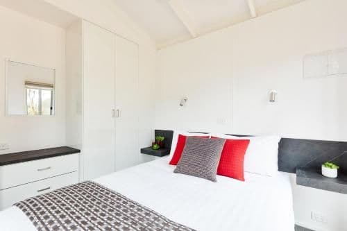 Family Cabin - Sleeps 6