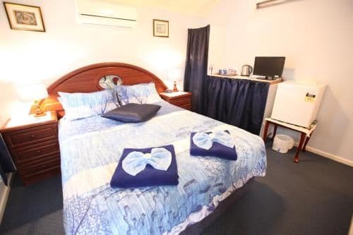 Queen Room - 9