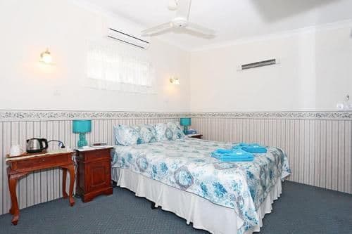 Queen Room - 6