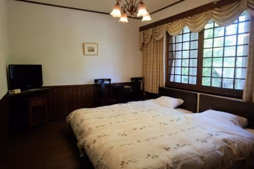 Twin Room with Shared Bathroom