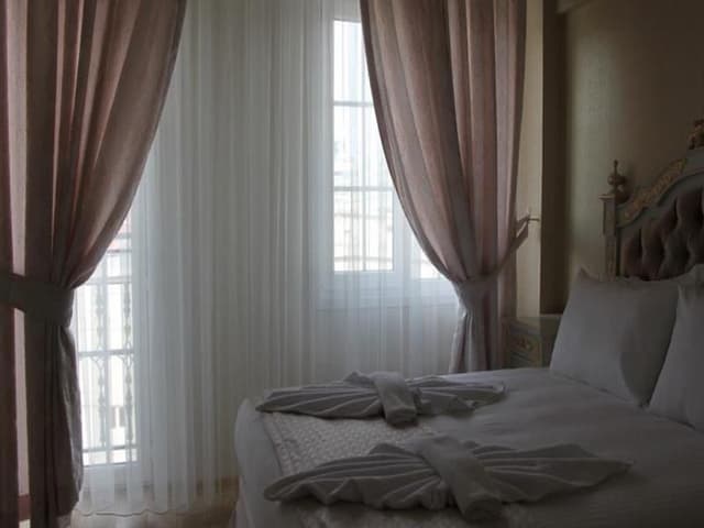 DOUBLE SIDE SEA VIEW