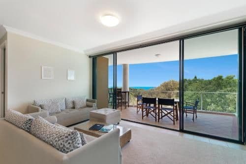 Two-Bedroom Apartment with Ocean View Deluxe