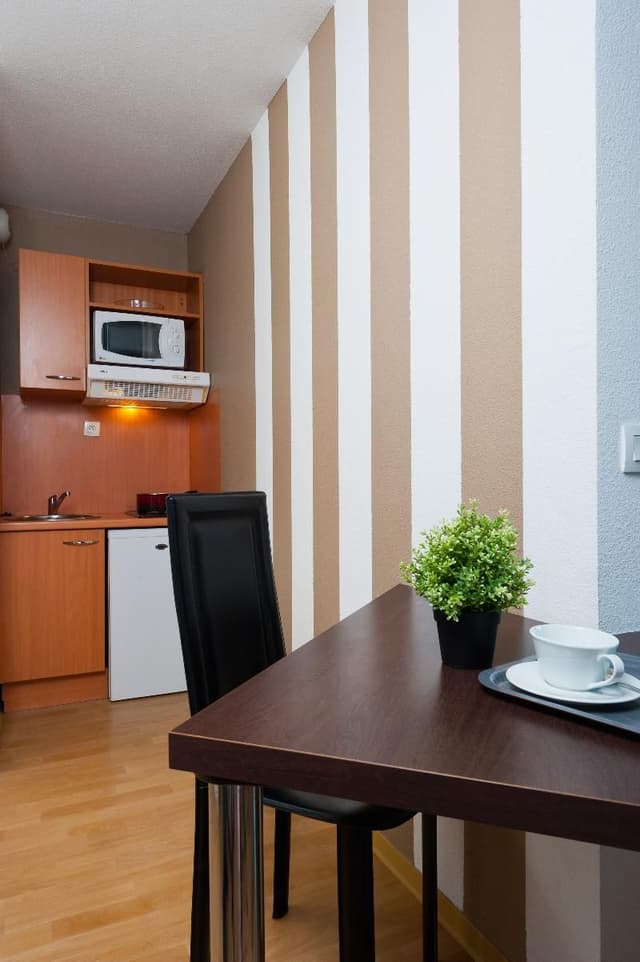 SUITE STANDARD