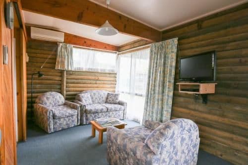 Two-Bedroom Cottage (Sleeps 4)