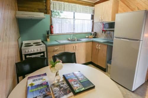 Two-Bedroom Cottage (Sleeps 4)