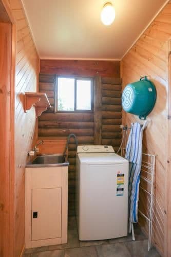 Two-Bedroom Cottage (Sleeps 5)