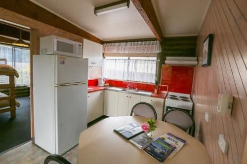 Two-Bedroom Cottage (Sleeps 6)