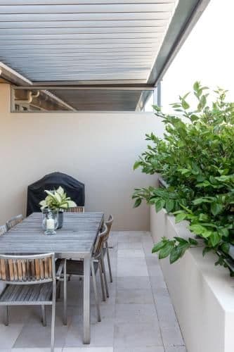 Aquila One-Bedroom Apartment