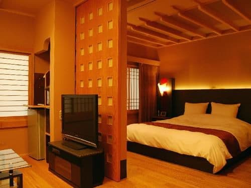 Double Room with Tatami Area