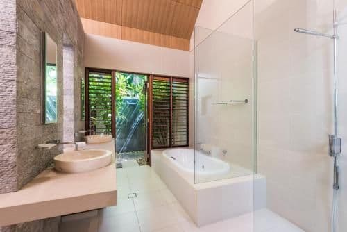 Deluxe Three-Bedroom Villa
