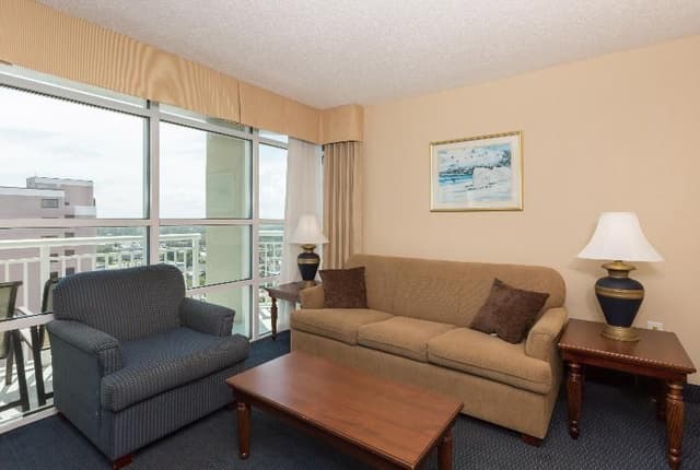 SUITE OCEAN VIEW ONE BEDROOM