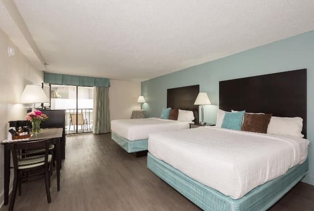 DOUBLE OCEAN VIEW TWO QUEEN BEDS