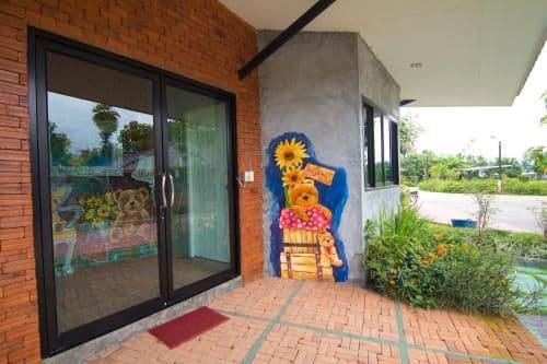 Grand Double bed Villa with Garden View