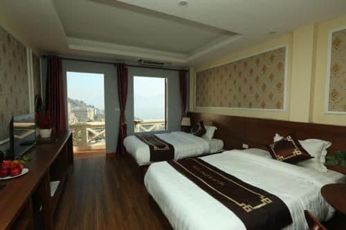 Deluxe Family Room