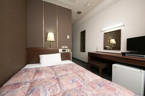 Single Room - Non-Smoking