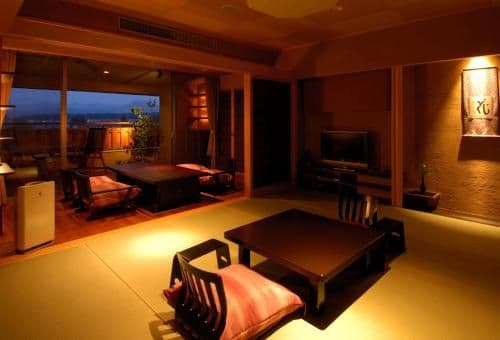 Suite Room with Open-Air Bath