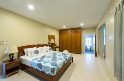 3-Bedroom Beachfront Pool Villa