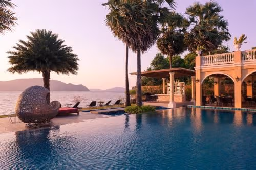 9-Bedroom Private Pool Villa by the Beach