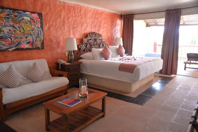 JUNIOR SUITE WITH JACUZZI