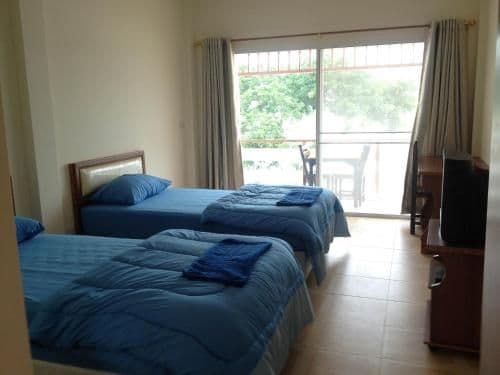 Deluxe Twin Room with Air Conditioning
