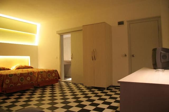 FAMILY ROOM CONNECTING ROOM