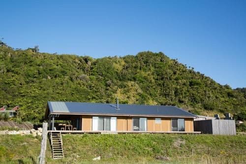 Seaside Takutai House
