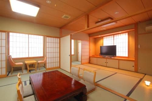Japanese-Style Room with Mt.Fuji and Lake View - Non-Smoking
