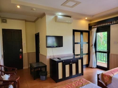 Superior Twin Room with Garden View