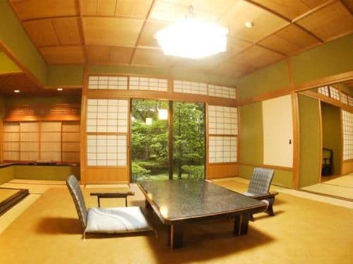 Suite with Tatami Area