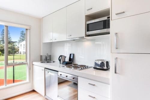 Two-Bedroom Apartment - Dual Key - Garden View