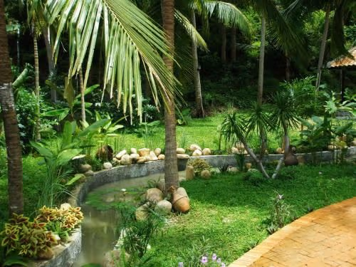 Family Bungalow Lake View (4 Adults)