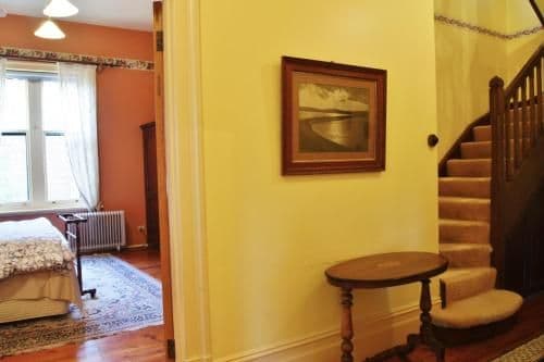 Three-Bedroom Apartment - Garden & Loft