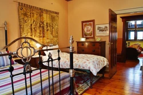 Two-Bedroom Apartment - Butlers