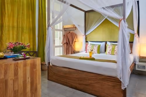 Triple Room