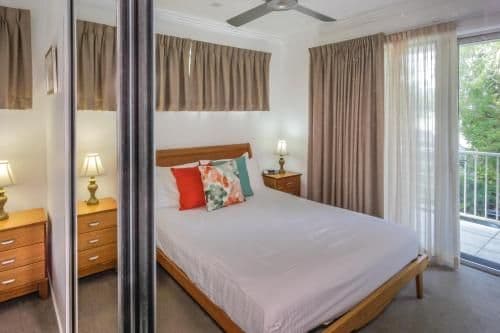 9|3 Bedroom Luxury Beachfront Apartment