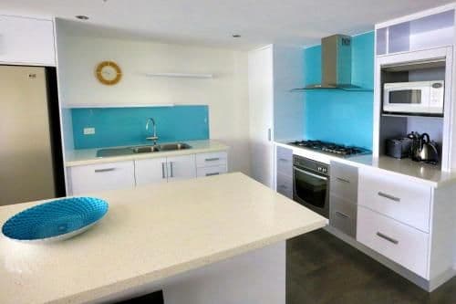 12|3 Bedroom Luxury Beachfront Apartment