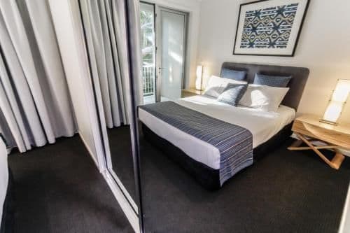 11|3 Bedroom Luxury Beachfront Apartment
