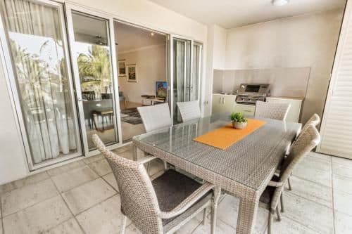 11|3 Bedroom Luxury Beachfront Apartment