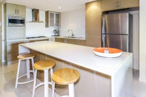 11|3 Bedroom Luxury Beachfront Apartment