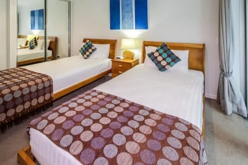 10|3 Bedroom Luxury Beachfront Apartment