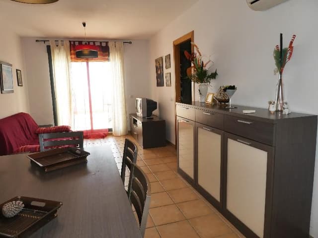 APARTMENT CAPACITY 6 TWO BEDROOMS