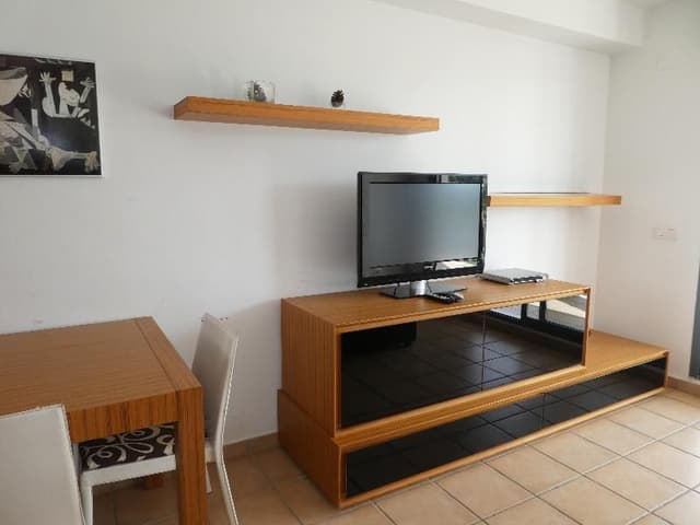 APARTMENT CAPACITY 6 TWO BEDROOMS