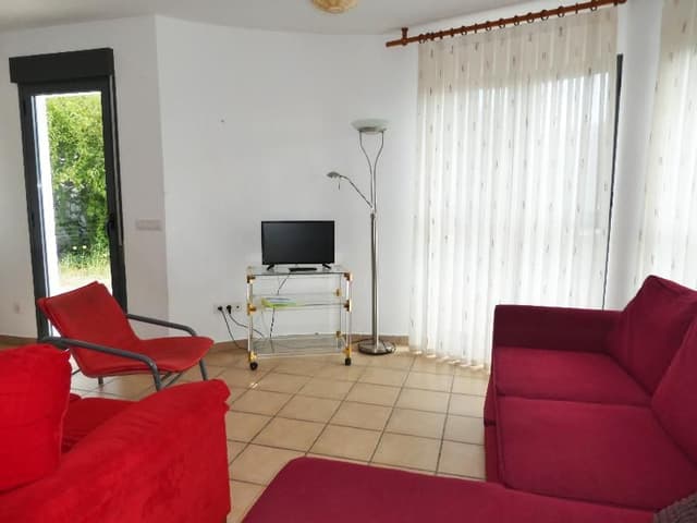 APARTMENT CAPACITY 6 TWO BEDROOMS
