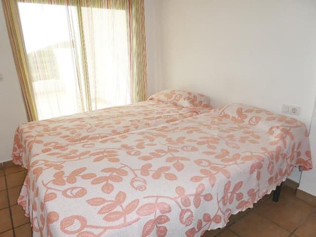 APARTMENT CAPACITY 6 TWO BEDROOMS