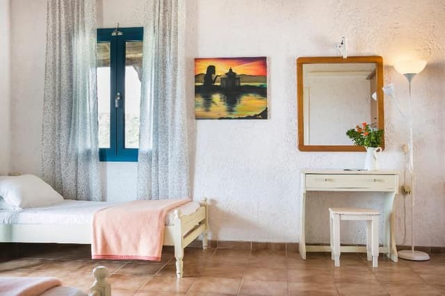 APARTMENT ONE BEDROOM