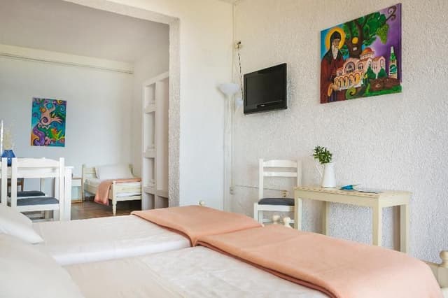 APARTMENT ONE BEDROOM