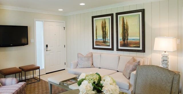 DOUBLE ONE BEDROOM