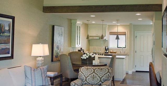 DOUBLE ONE BEDROOM